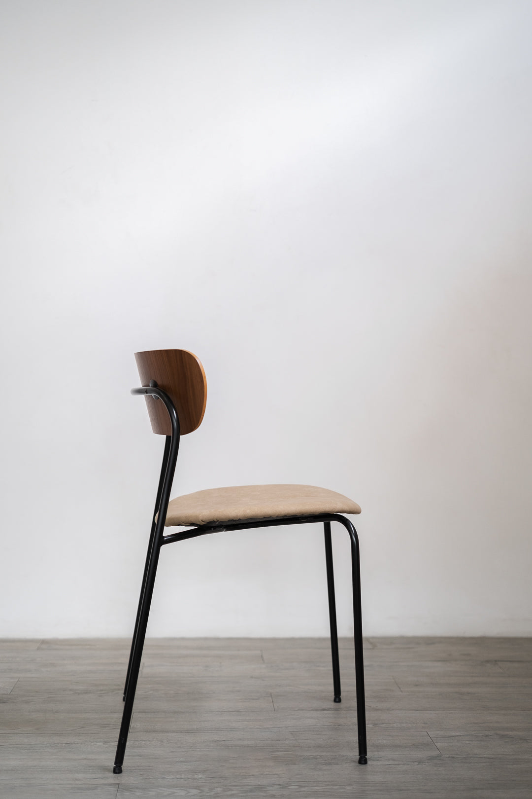 Sleam Chair