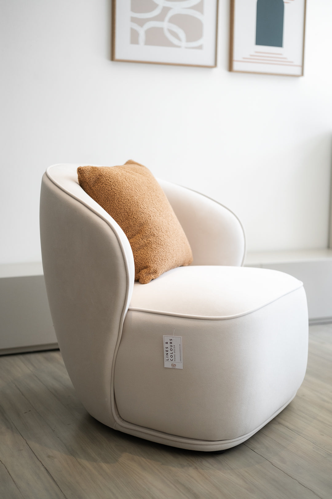 Luna Lounge Chair