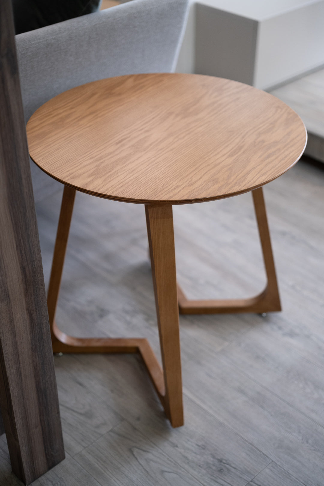 Ambree Side Table