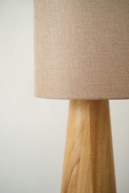 Jolee Table Lamp