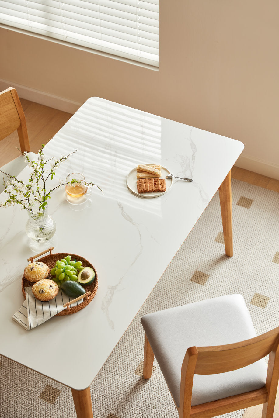 Dehana Dining Table