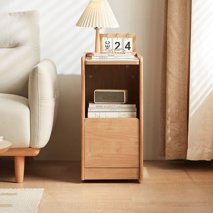 Finly Side Table