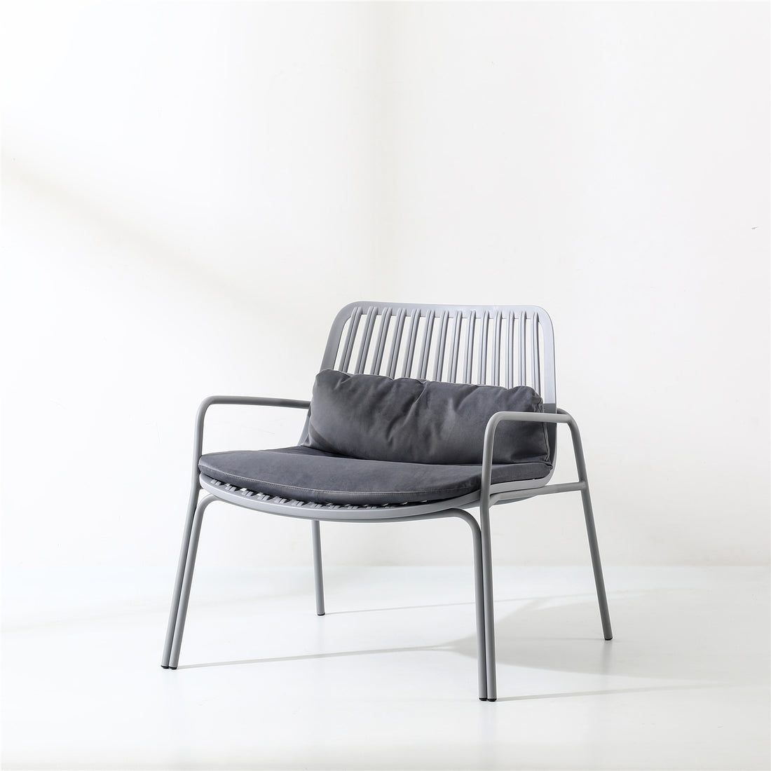 Cushe Outdoor Chair