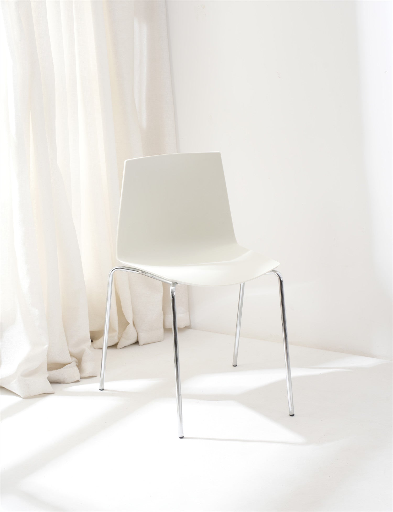 Kino Chair